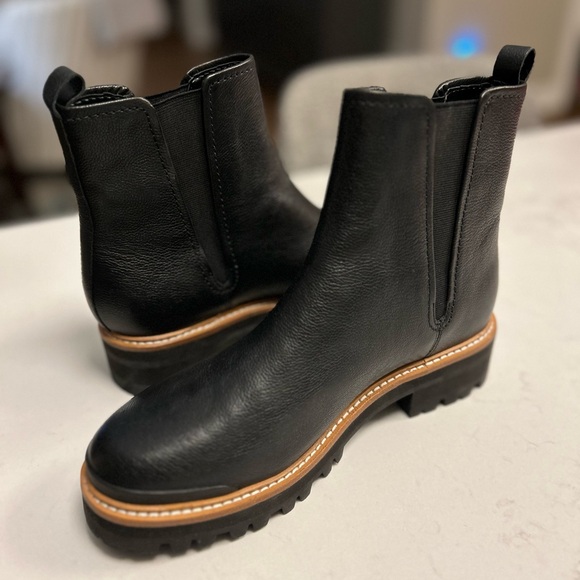Marc Fisher Ilora Black Leather Ankle Chelsea Boots - Picture 1 of 5